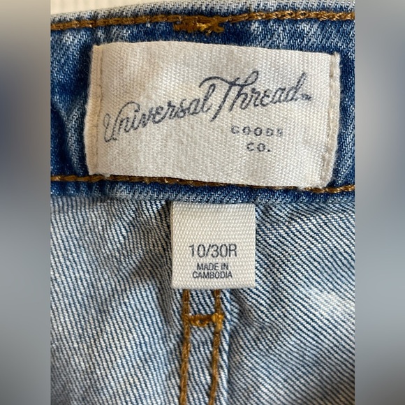 NWT UNIVERSAL THREADS Vintage Stretch Midi  Fitted Hip & Leg Shorts Size 10 - Picture 10 of 11